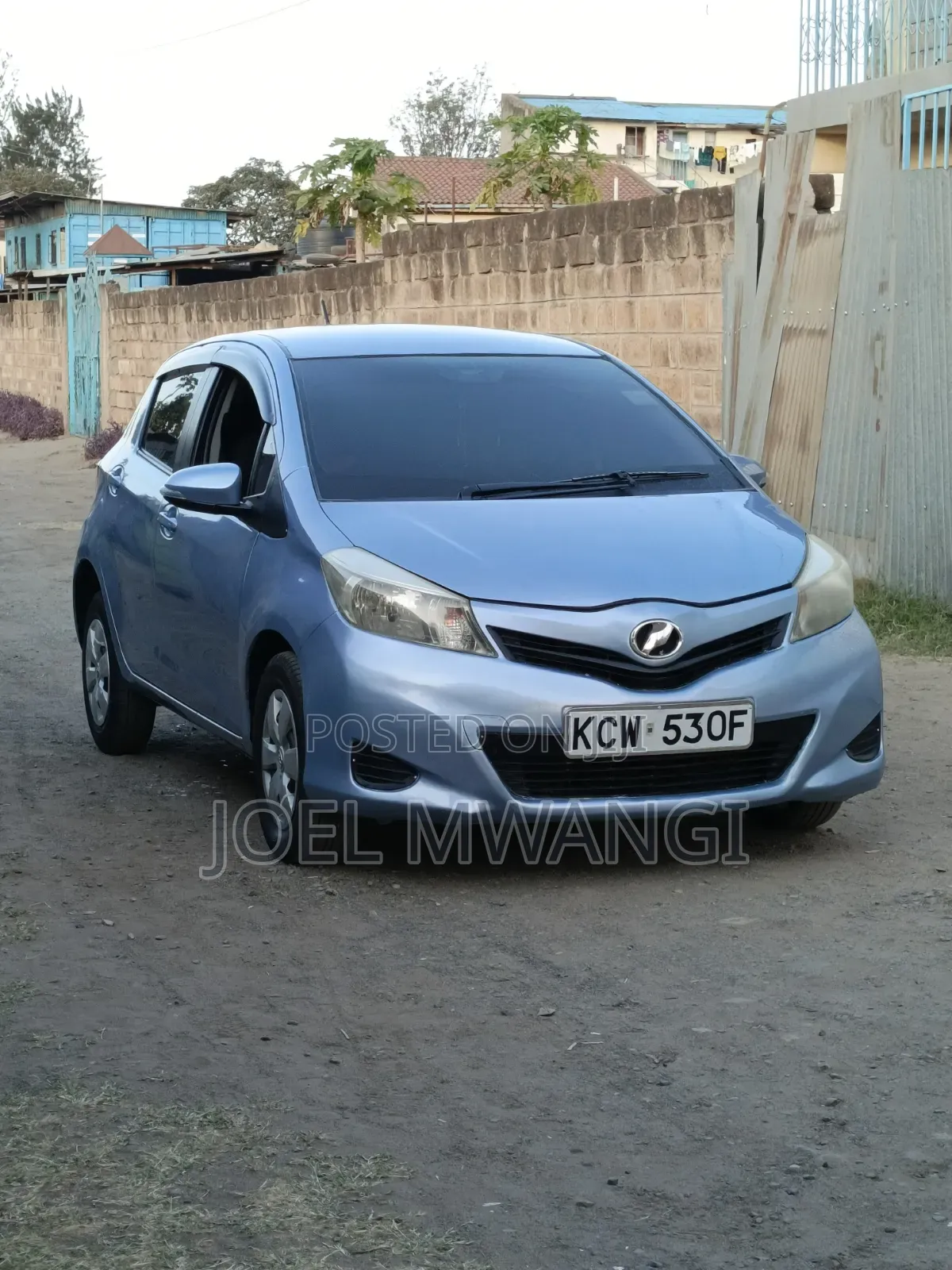 Toyota Vitz 2012 Blue