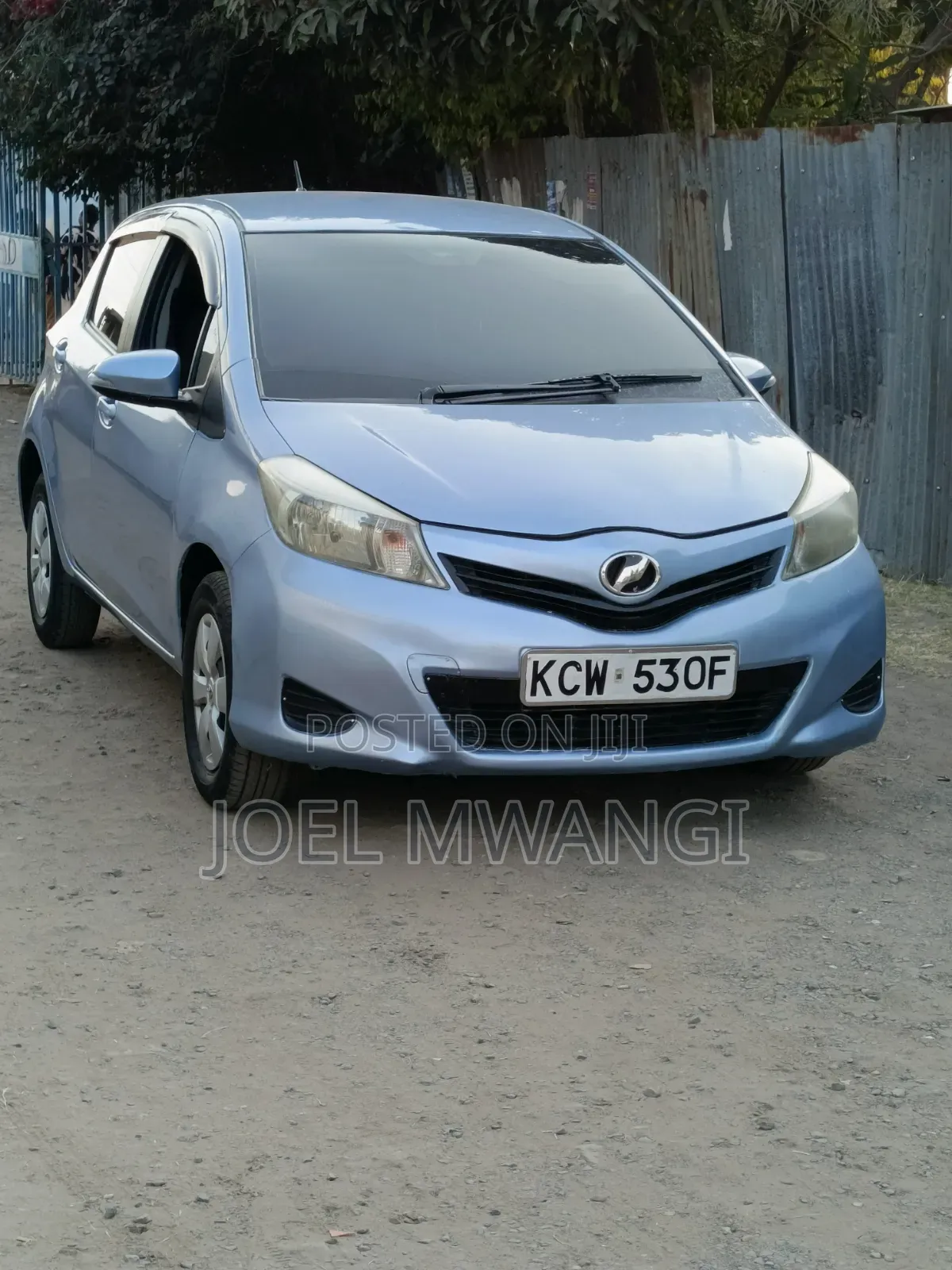Toyota Vitz 2012 Blue