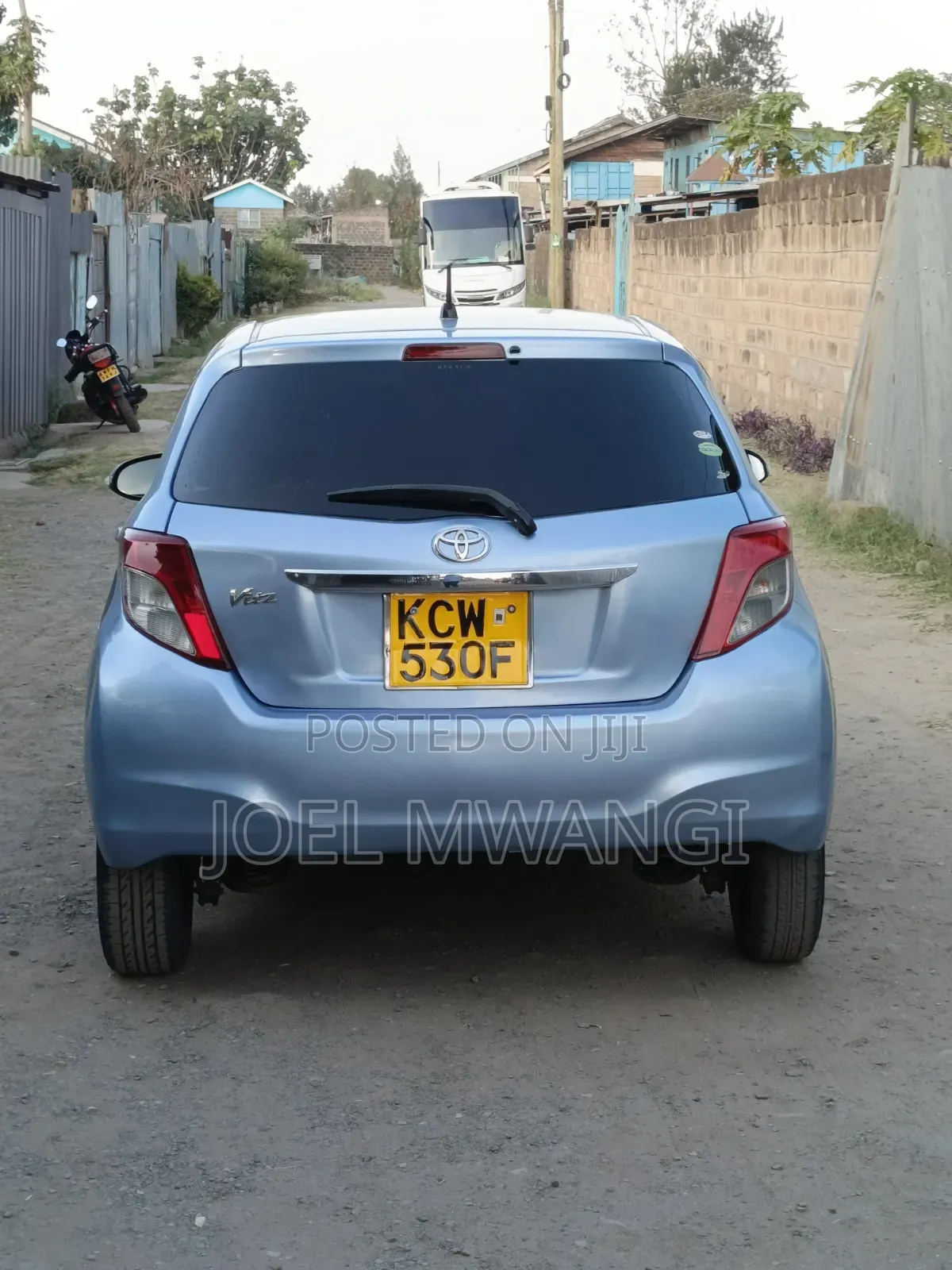 Toyota Vitz 2012 Blue