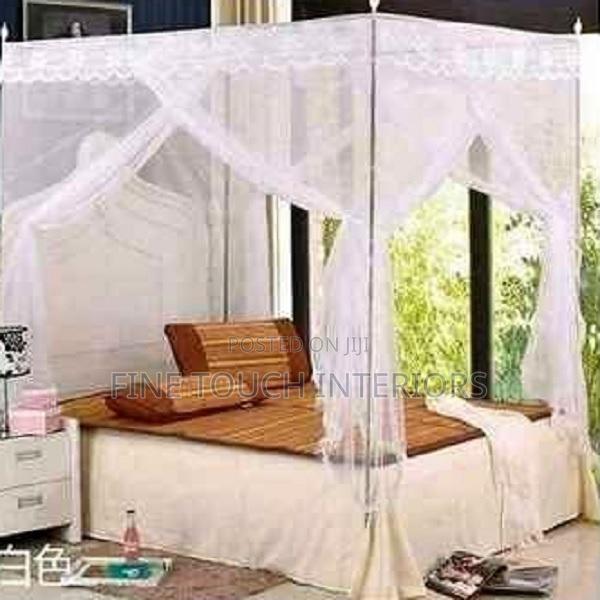 Modern Luxury 4 Stand Mosquito Net
