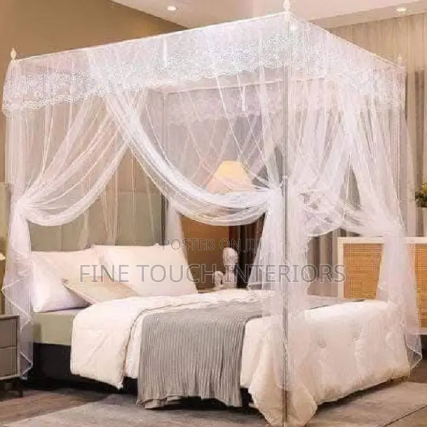 Modern Luxury 4 Stand Mosquito Net