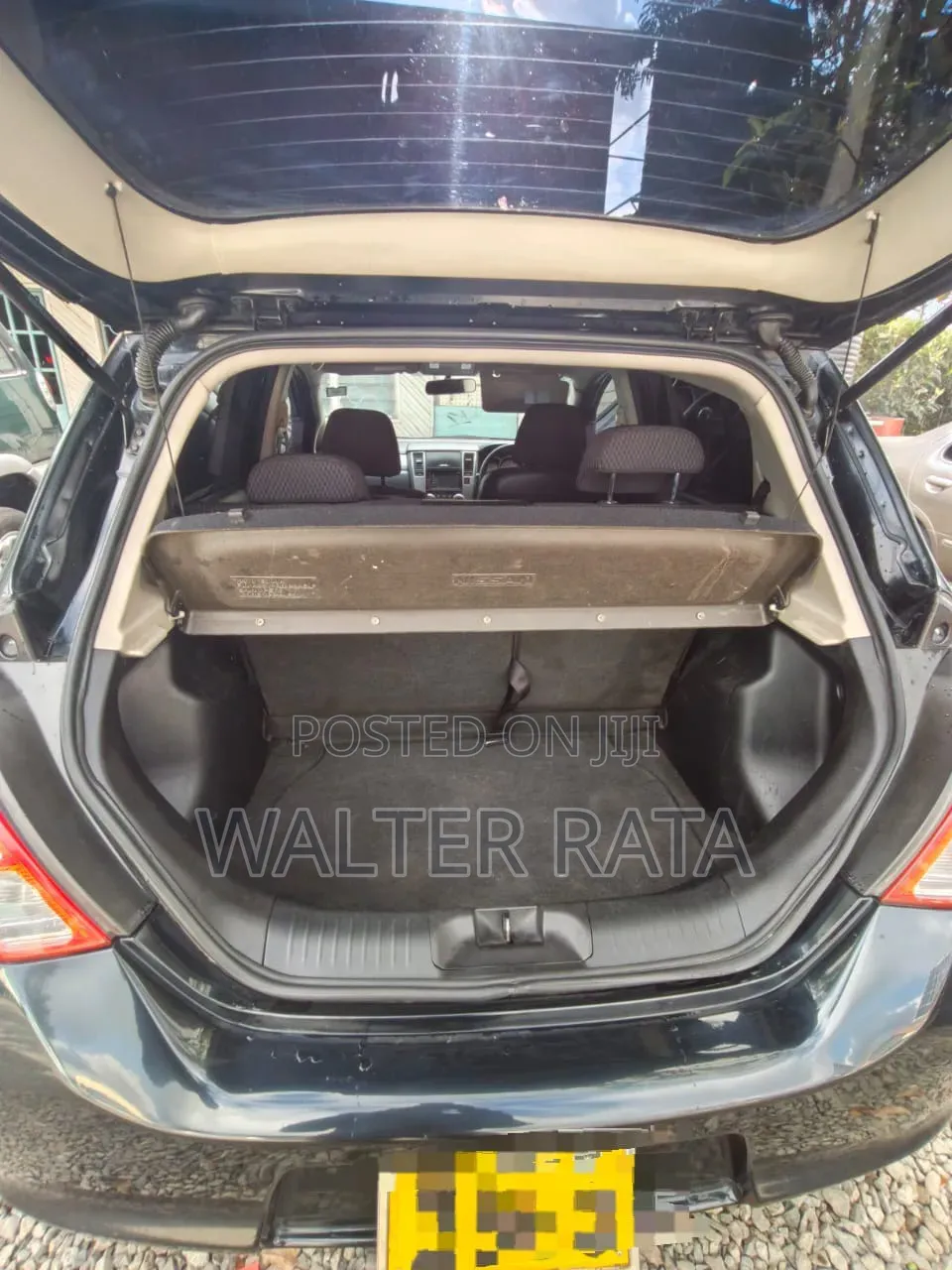 Nissan Tiida 2012 Black
