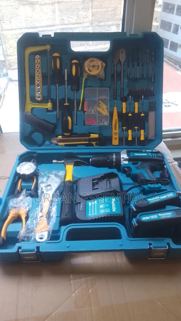 Makita Cordless Drill - thumbnail 2
