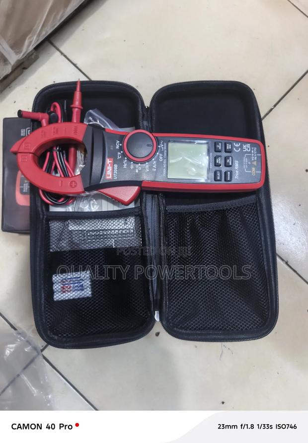 Uni-T 208B 1000v Clamp Meter