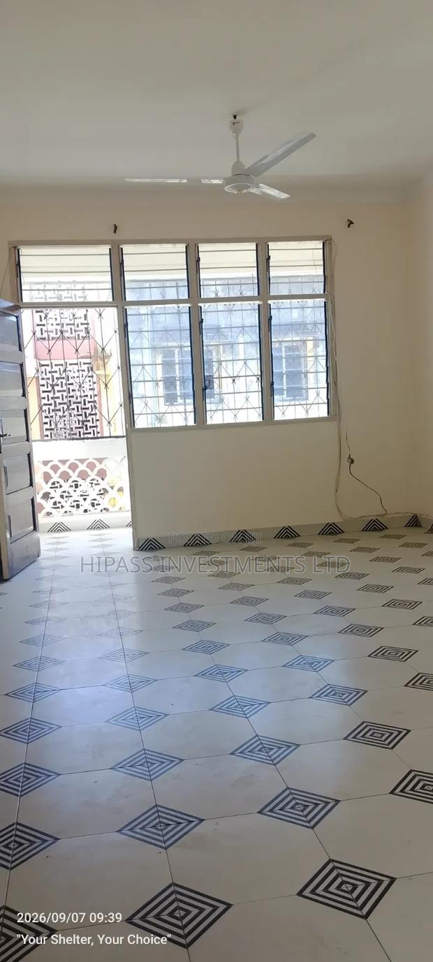 2bdrm Block of Flats in Tudor for rent