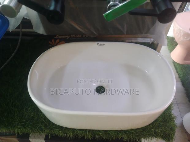 Countertop Basin White Oval