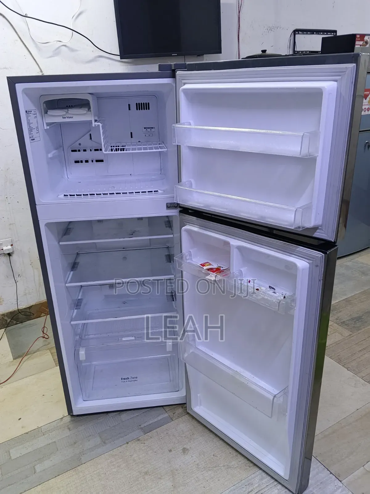 Fridge 303