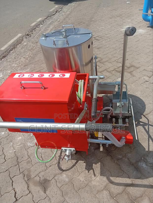 Hot Melt Road Marking Machine