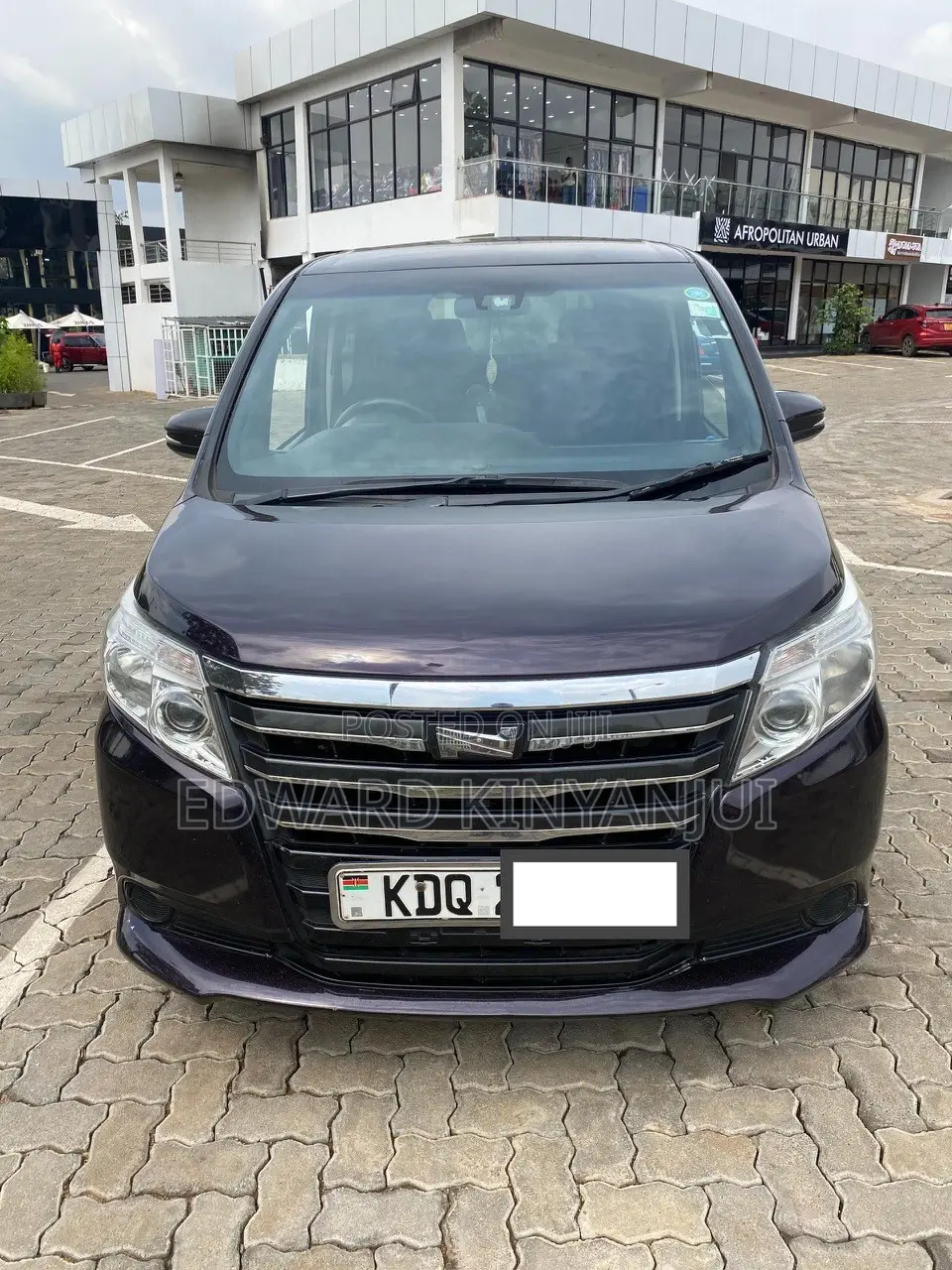 Toyota Noah 2.0 FWD (7 Seater) 2017 Purple