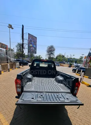 Isuzu D-MAX 2021 Gray