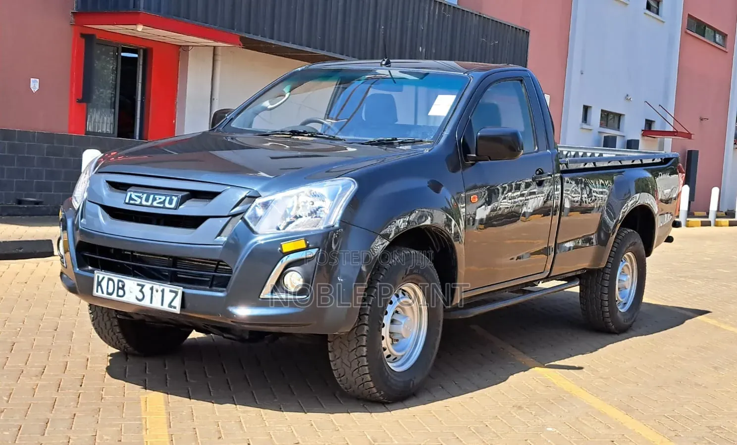 Isuzu D-MAX 2021 Gray