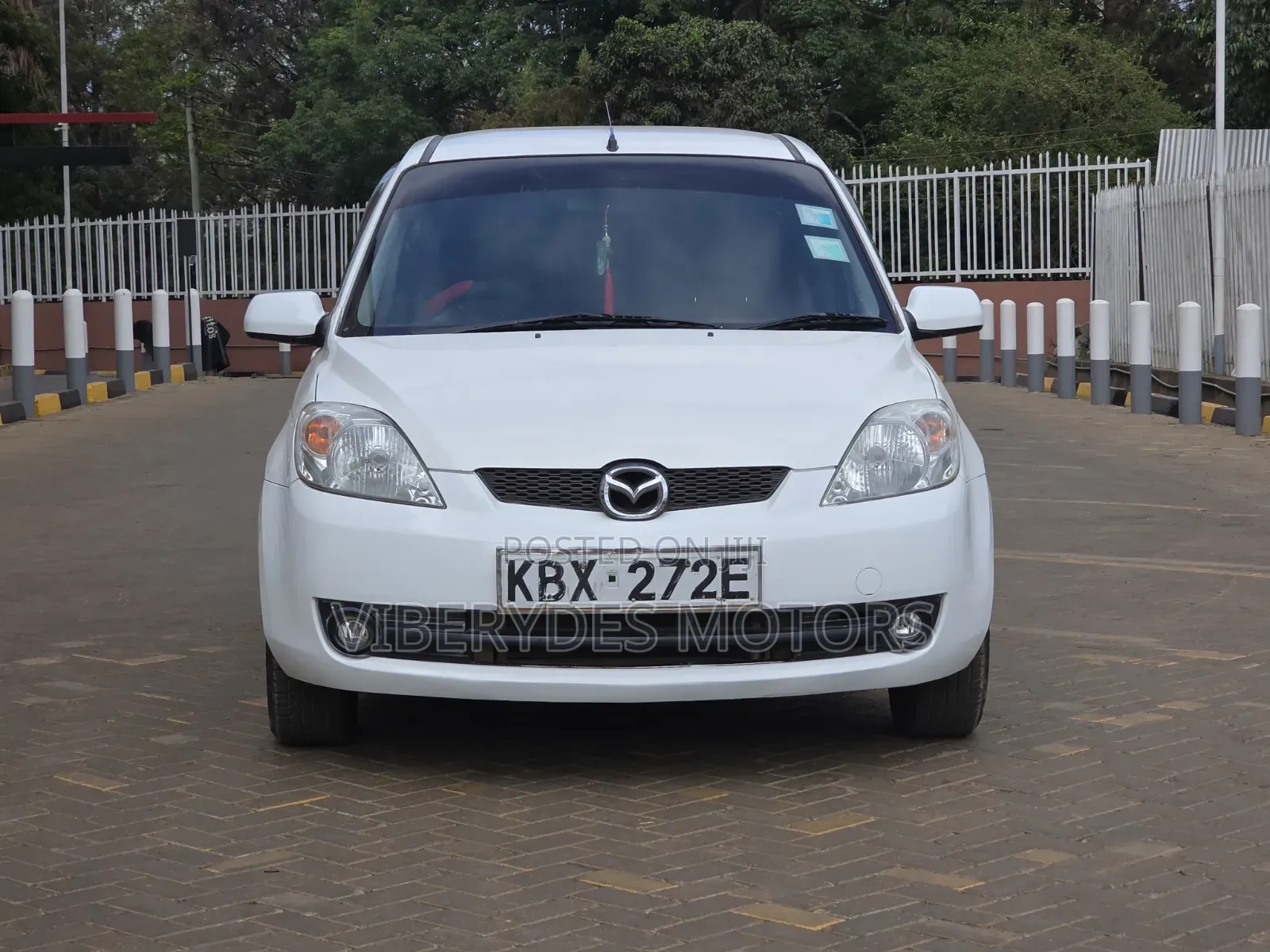 Mazda Demio 2006 White