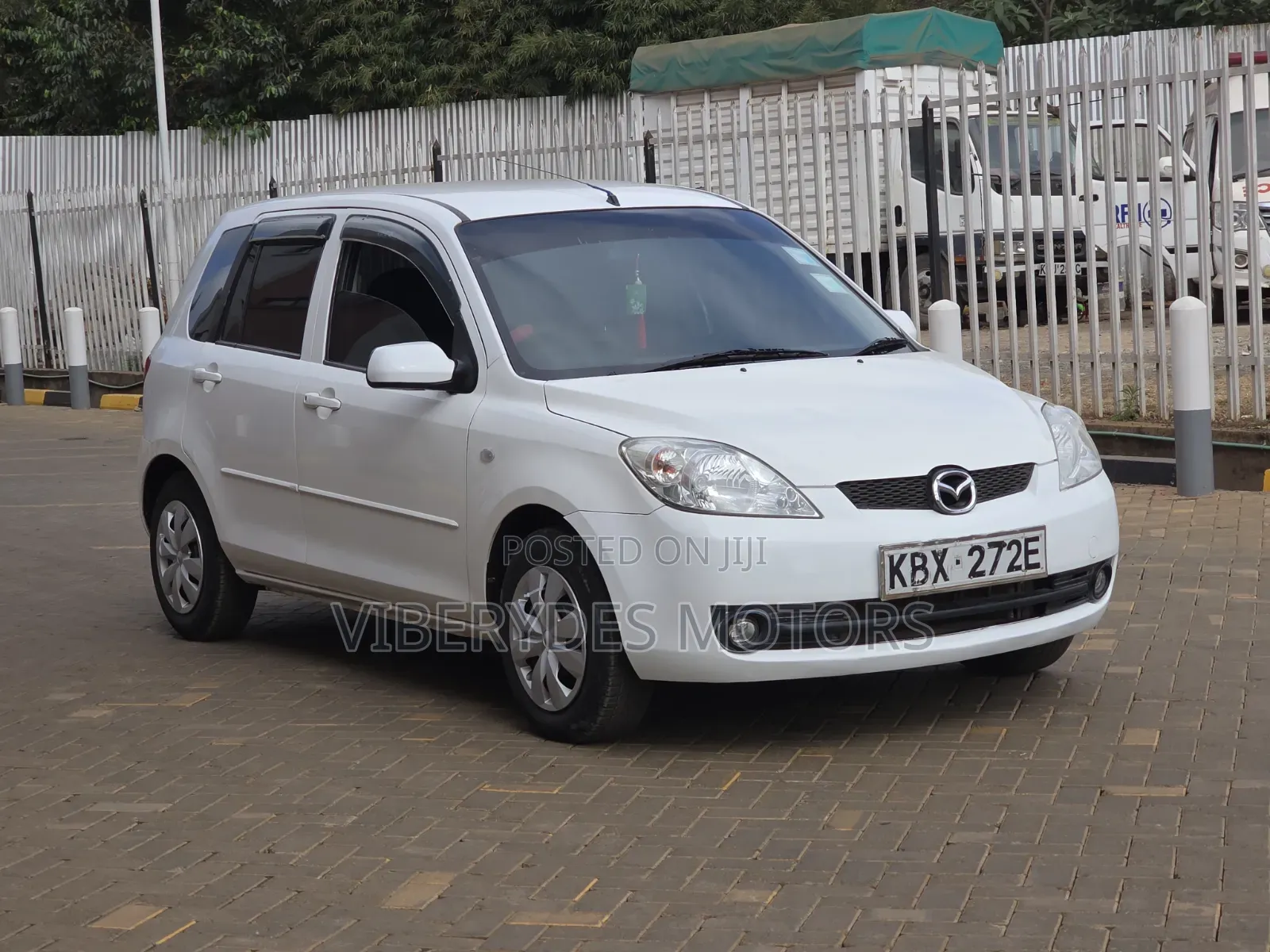 Mazda Demio 2006 White