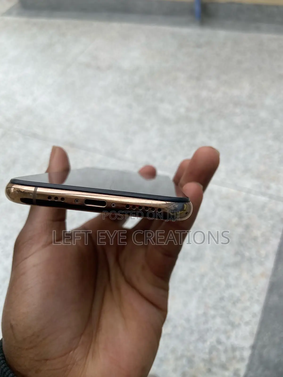 Apple iPhone 11 Pro 64 GB Gold