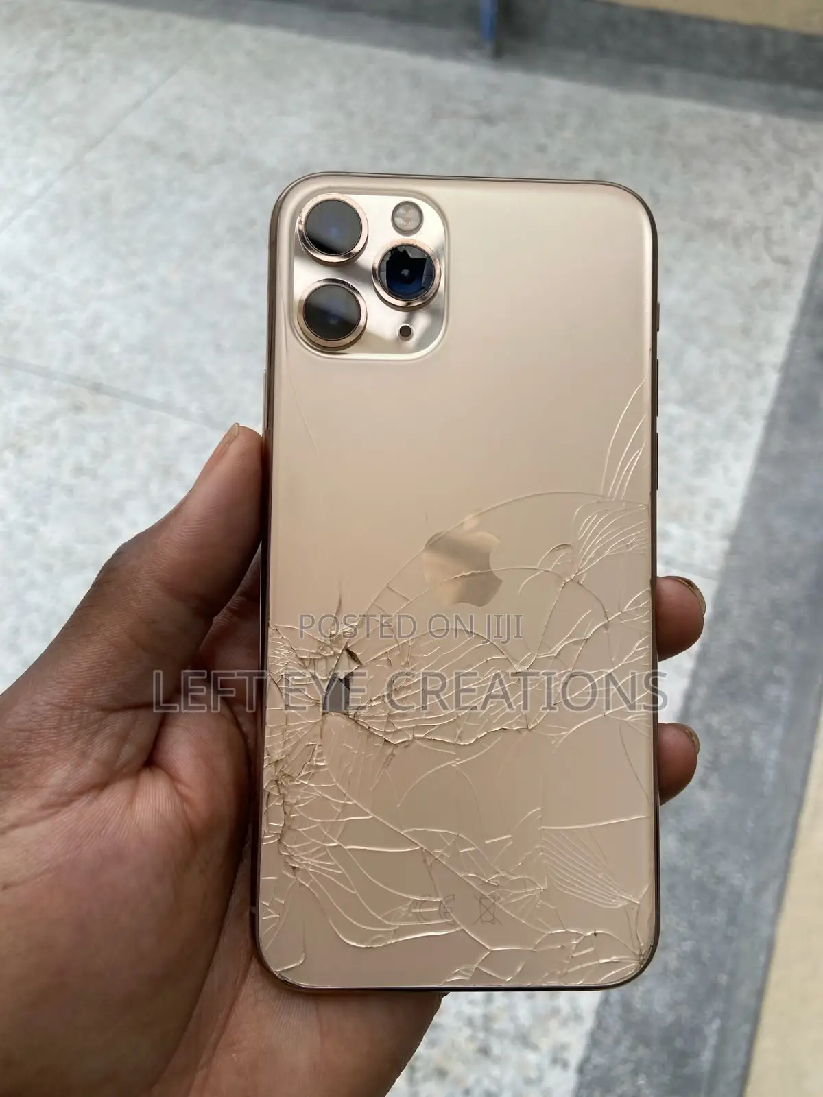 Apple iPhone 11 Pro 64 GB Gold