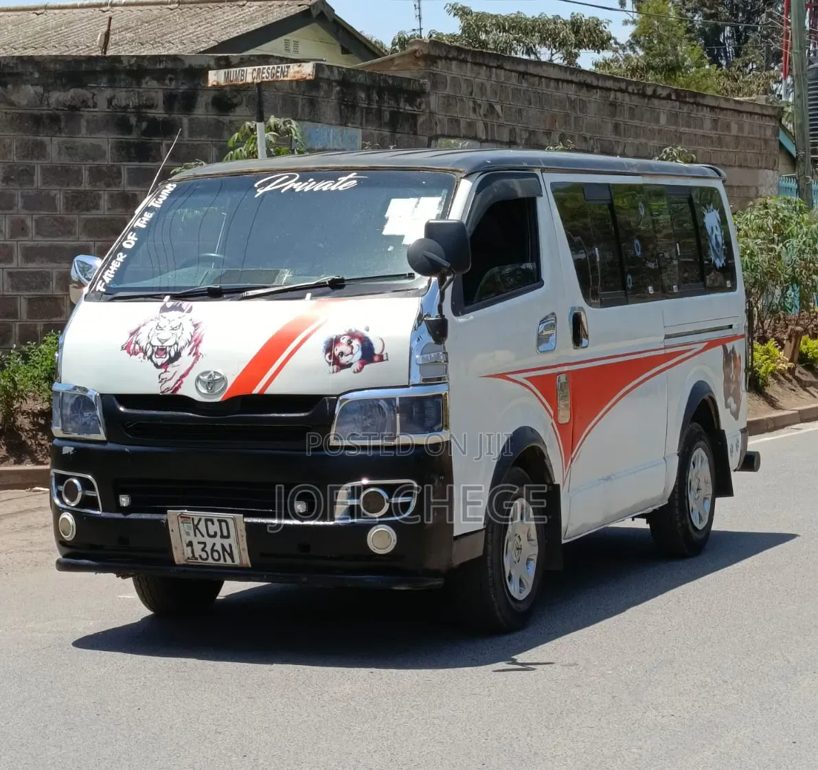 Toyota HiAce 2009 White