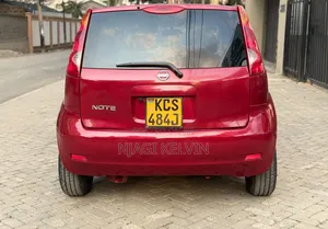 Nissan Note 2012 Red