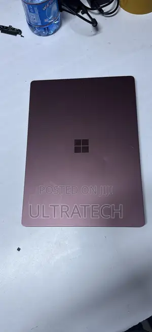 Laptop Microsoft Surface 8GB Intel Core i5 SSD 256GB