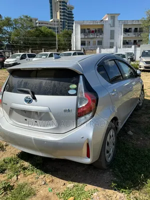 Toyota Aqua 2019 Silver