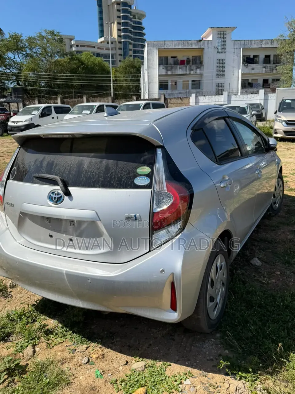 Toyota Aqua 2019 Silver