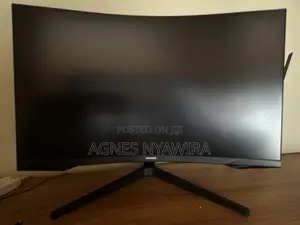 Samsung Monitor 32inch Curved *New*