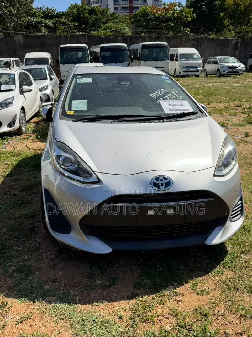Toyota Aqua 2019 Silver