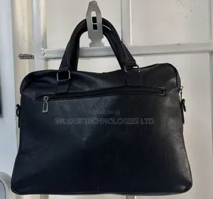 Jeep Buluo Leather Business Briefcase / Laptop Messenger Bag.