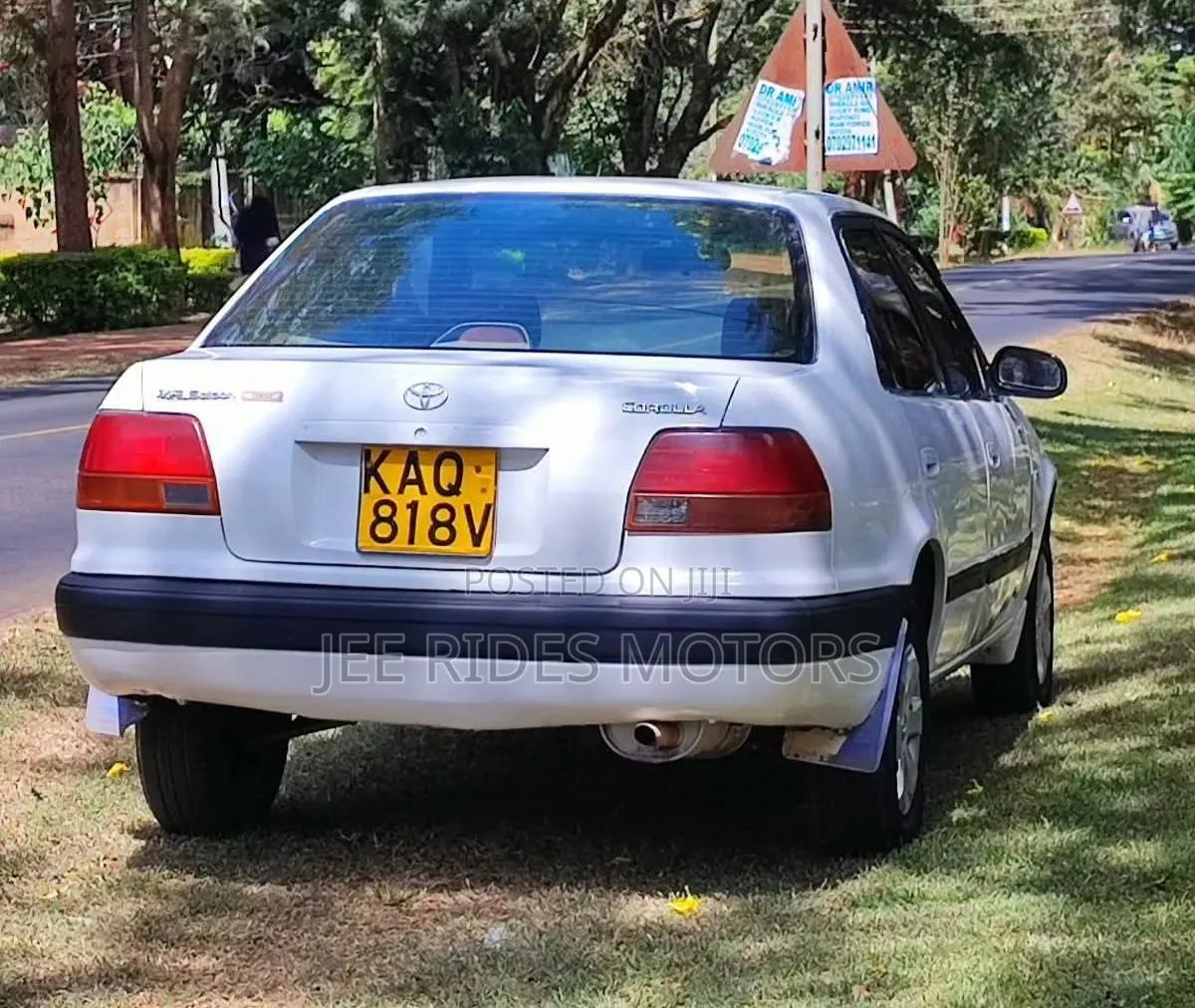 Toyota Corolla Sedan 1998 White