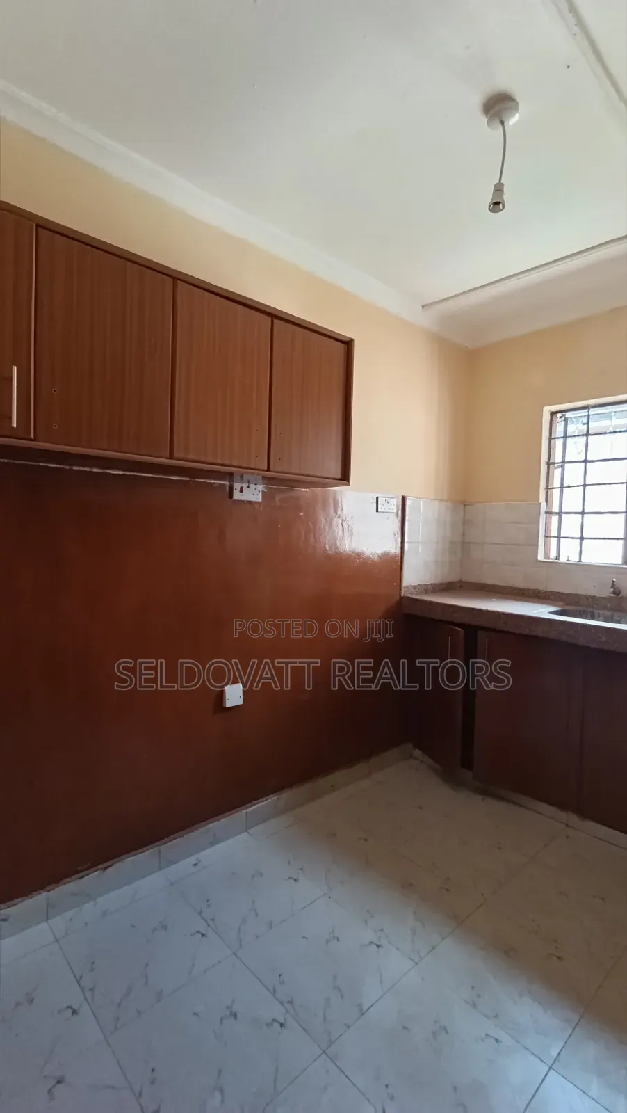 1bdrm Bungalow in 87 Kinoo for rent