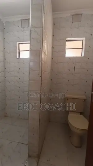 1bdrm Bungalow in 87 Kinoo for rent
