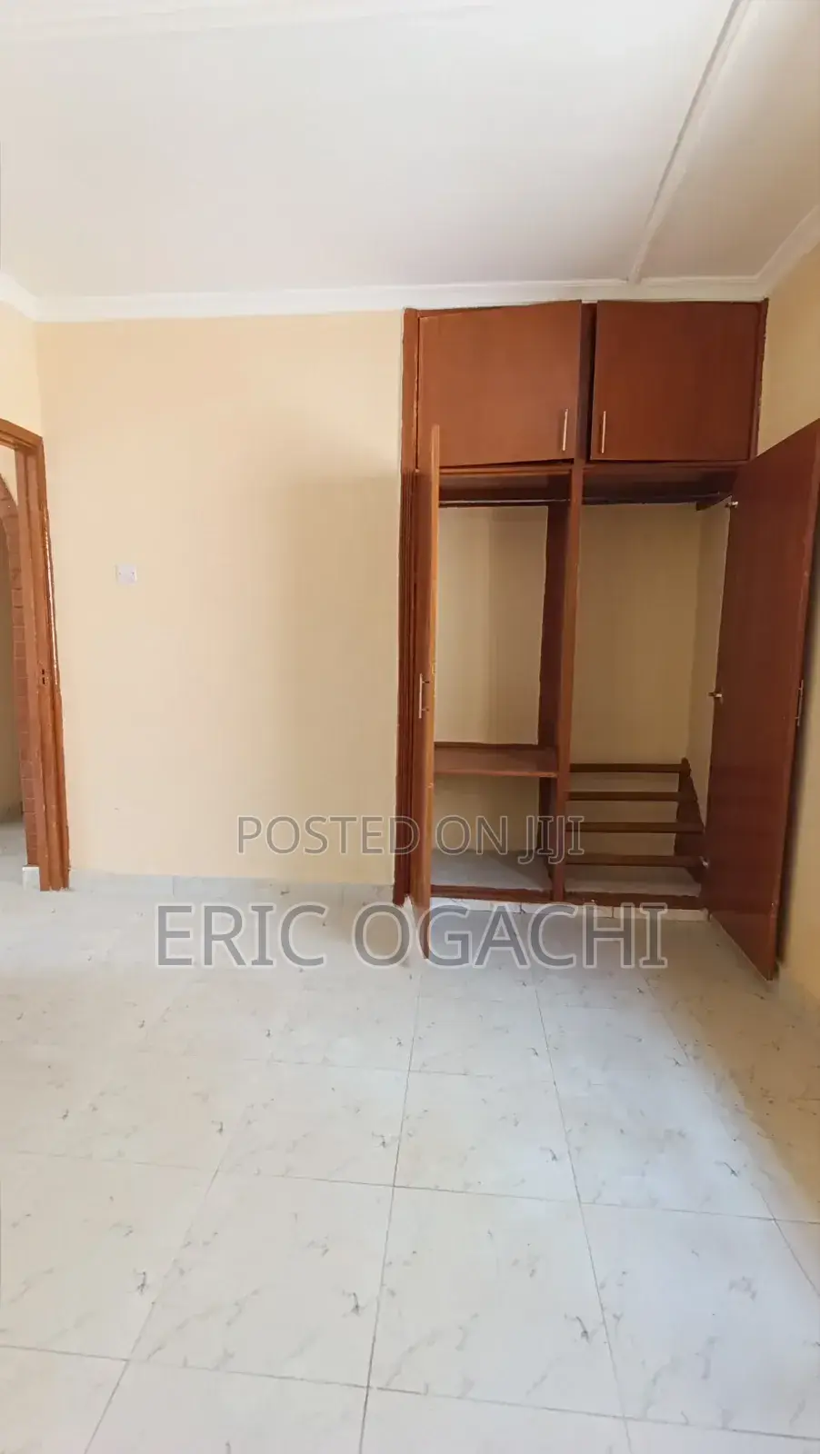 1bdrm Bungalow in 87 Kinoo for rent