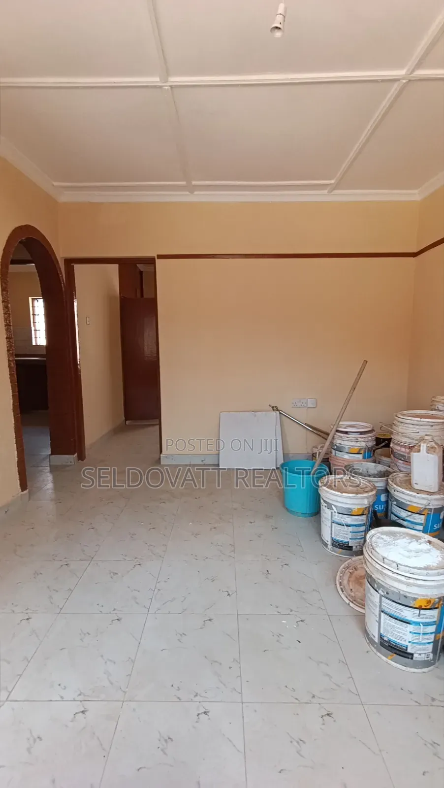 1bdrm Bungalow in 87 Kinoo for rent
