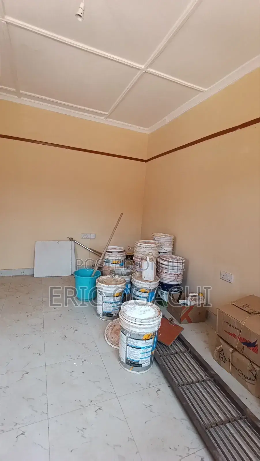1bdrm Bungalow in 87 Kinoo for rent