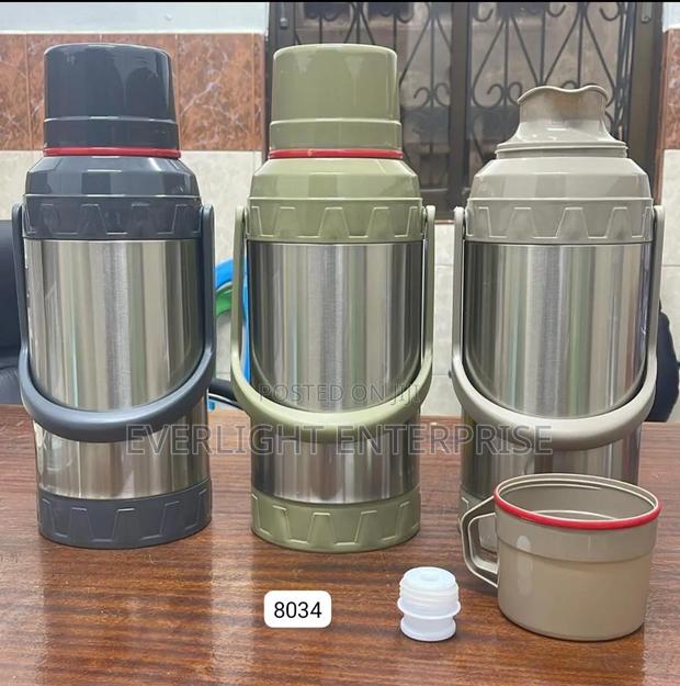 3.2 Litres Vaccum Flask