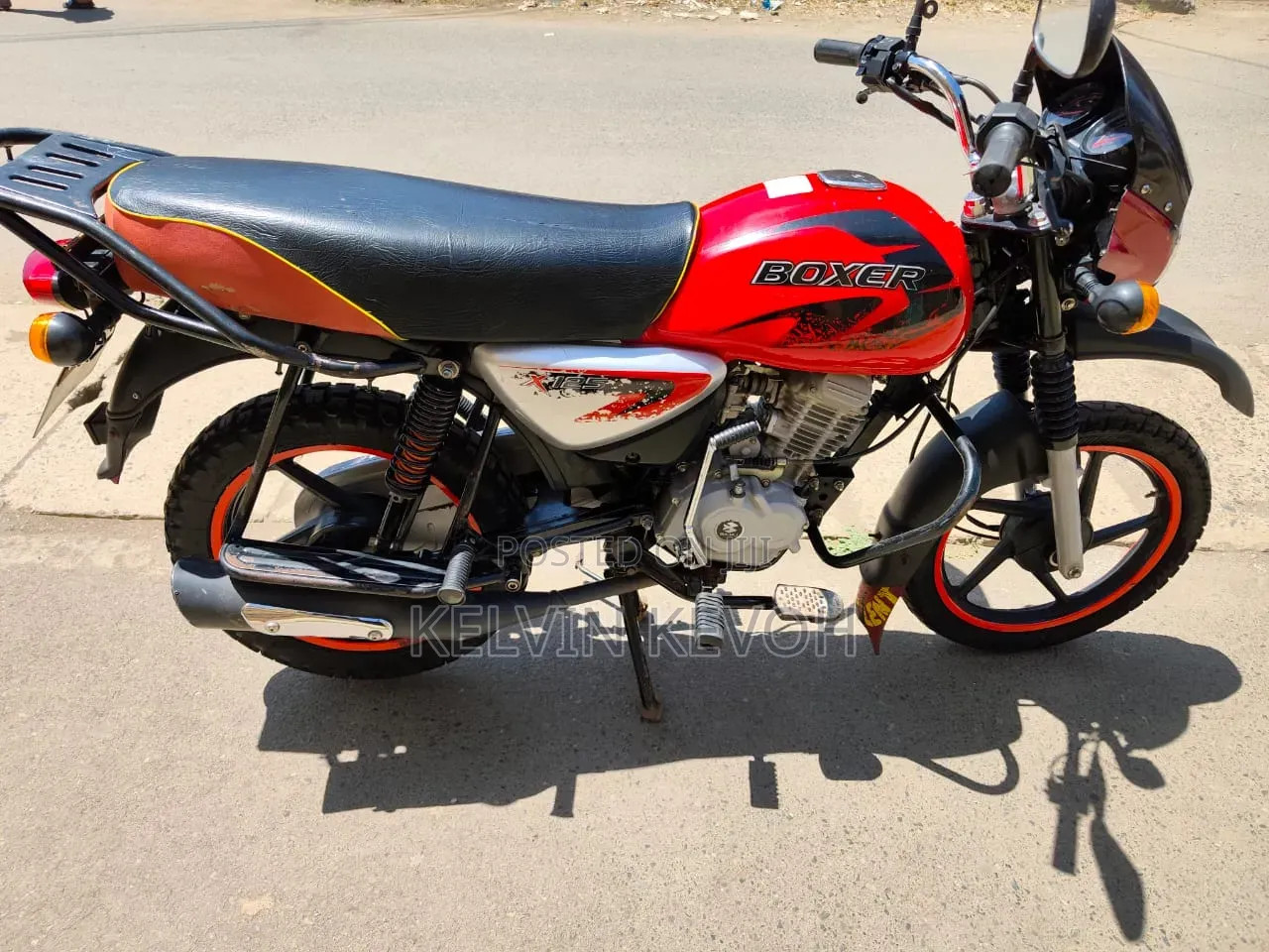 Bajaj Boxer 125 2025 Red
