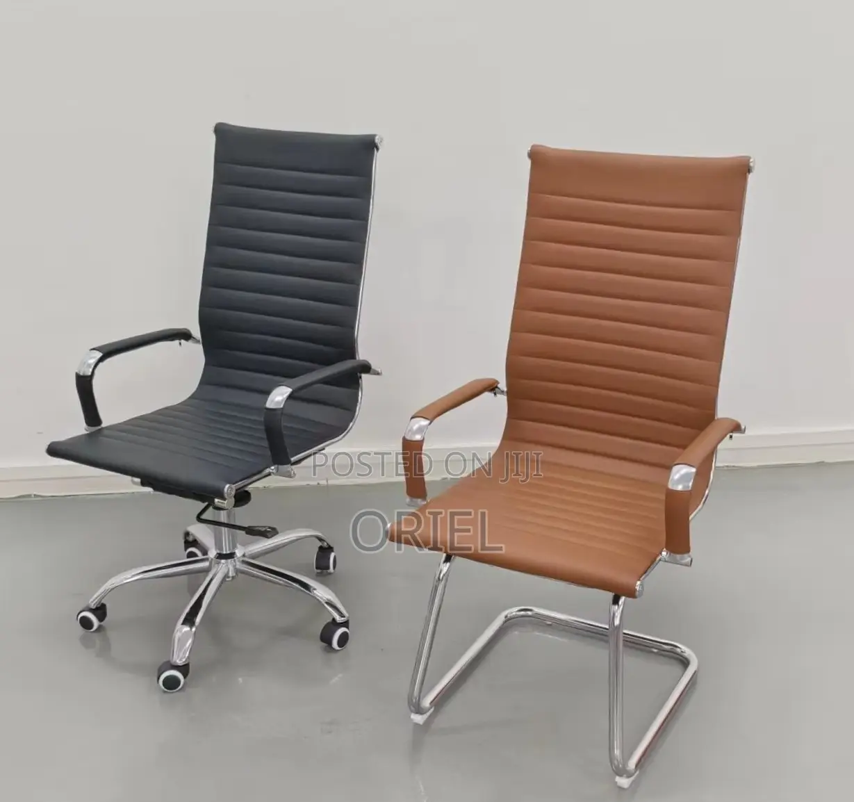 Office Chair : Leather Conference Chair
