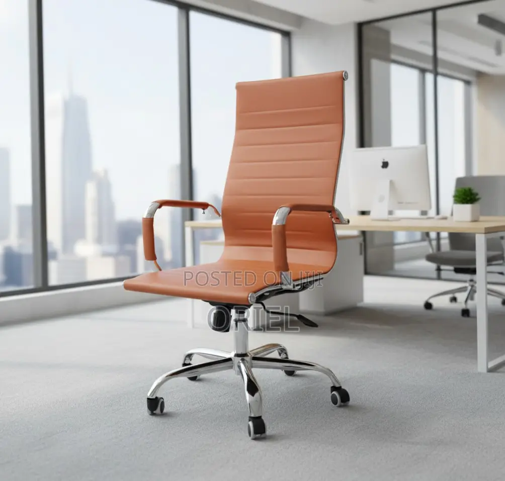 Office Chair : Leather Conference Chair