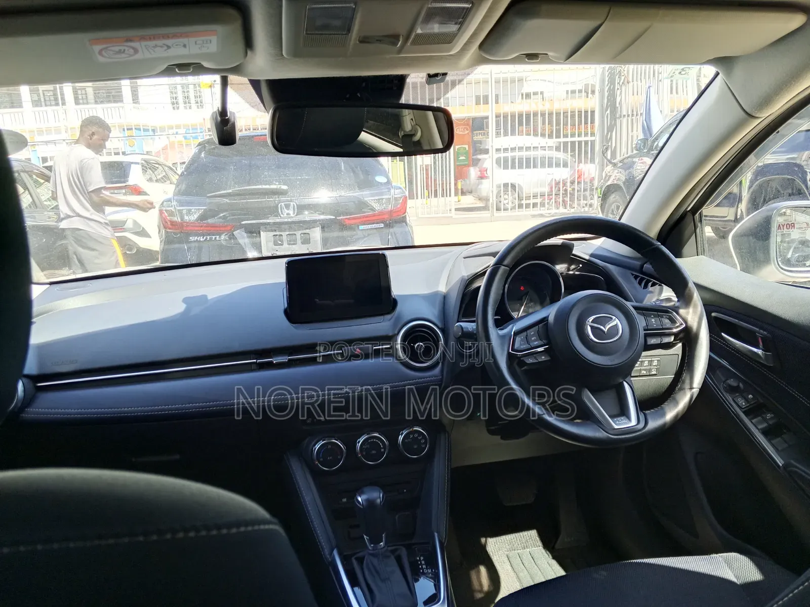 Mazda 2 2019 White