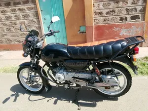 Bajaj Boxer 125 2025 Black
