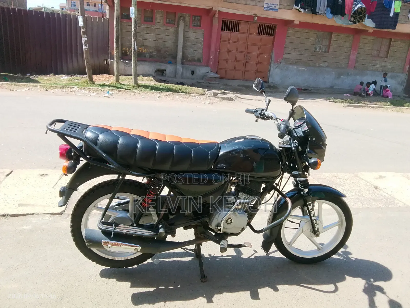 Bajaj Boxer 125 2025 Black