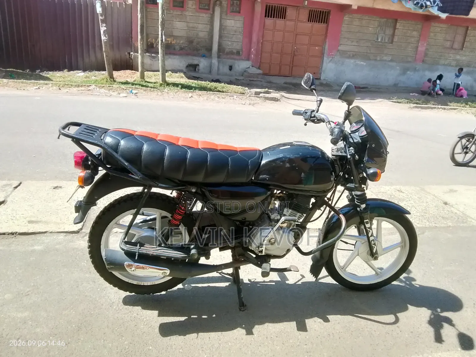 Bajaj Boxer 125 2025 Black