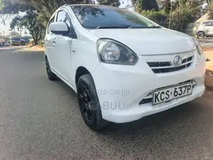 Daihatsu Mira 2013 White