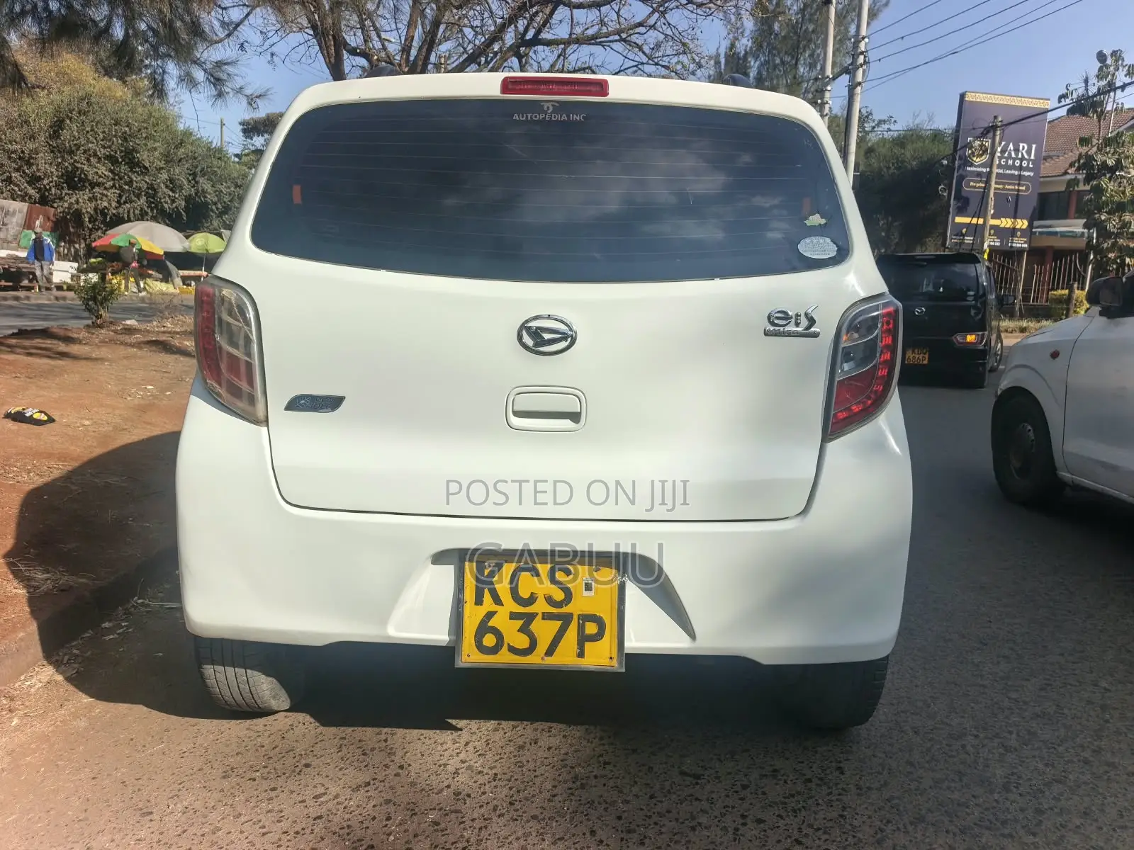 Daihatsu Mira 2013 White