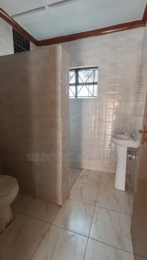 2bdrm Bungalow in 87 Kinoo for rent
