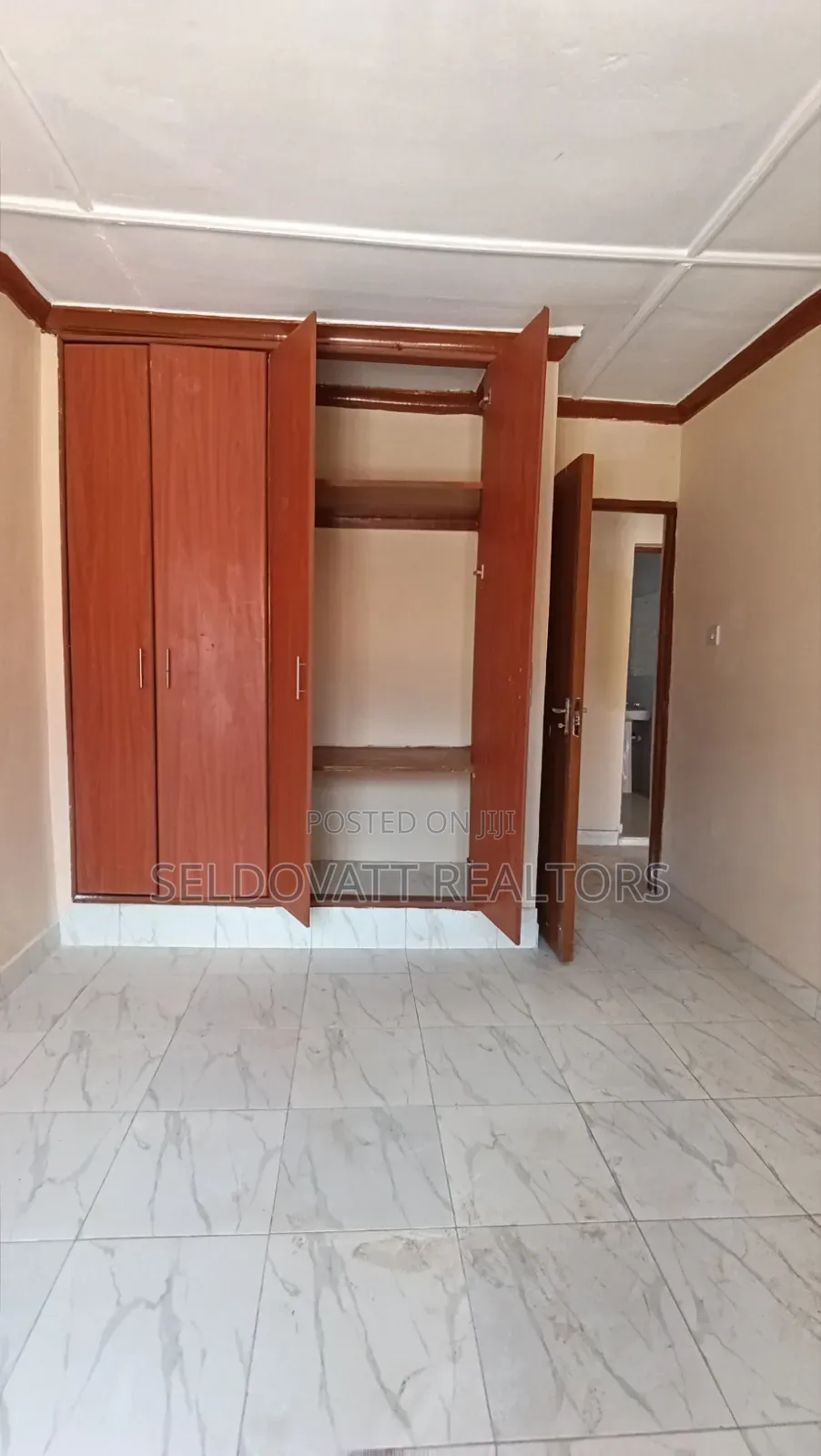 2bdrm Bungalow in 87 Kinoo for rent