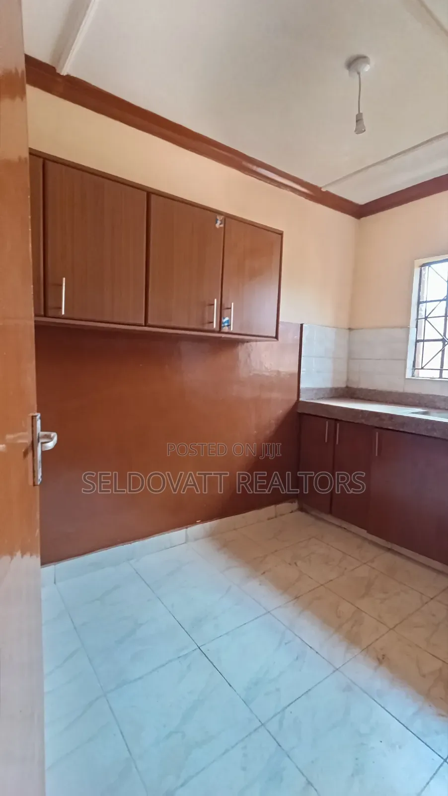 2bdrm Bungalow in 87 Kinoo for rent