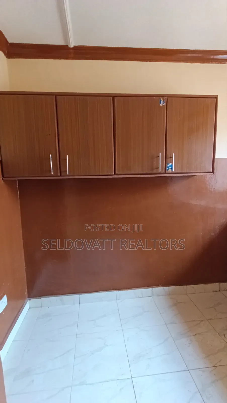 2bdrm Bungalow in 87 Kinoo for rent