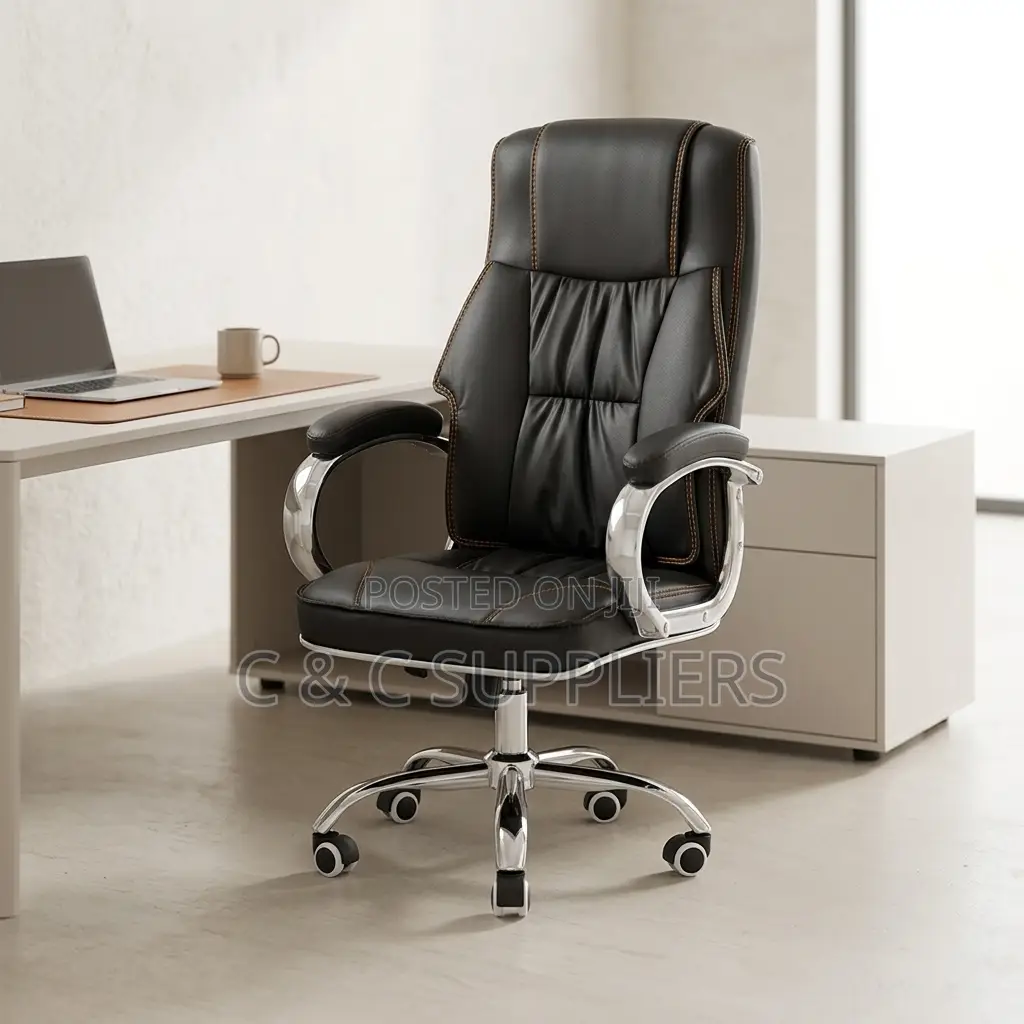 Black Leather Boss Task Chair.