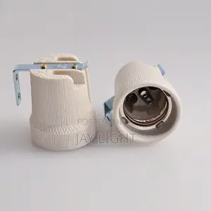 Ndoor/Outdoor Use AC 220V E27 Screw Style Porcelain Bulb Holder