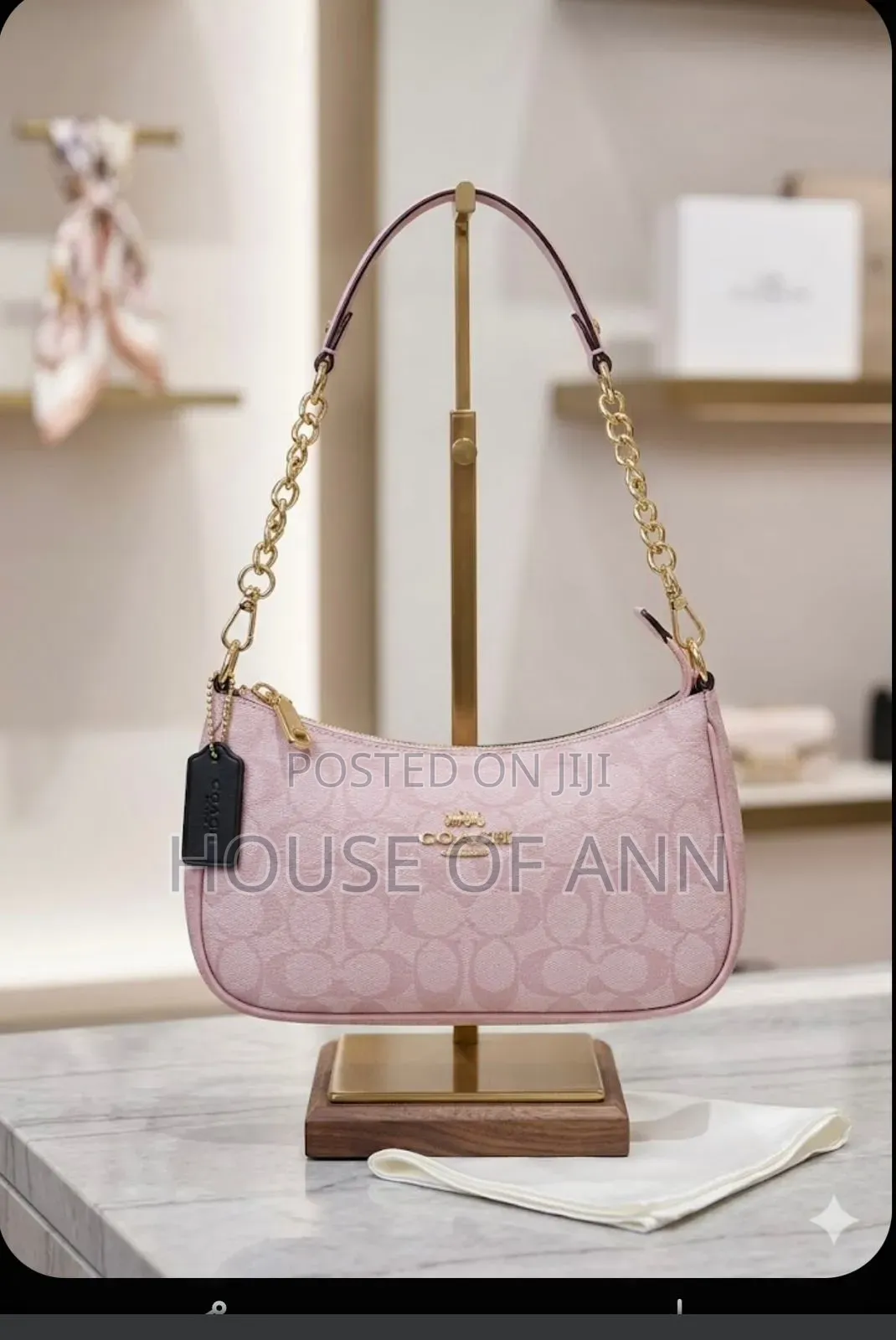Classy Ladies Shoulder Handbag Coach